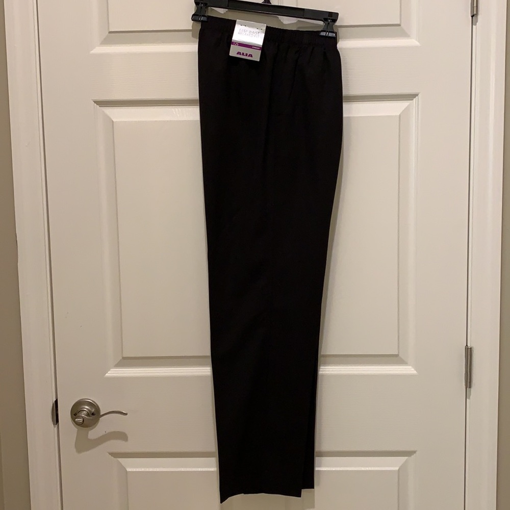 Ladies Alia Easy Waist Relaxed Fit Pants 12 Short